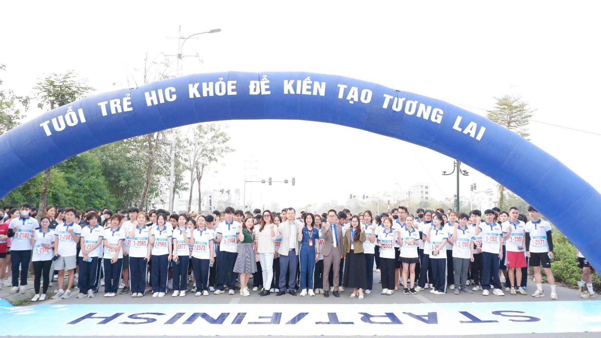HIC EKIDEN 2025 – Chạy cùng đồng đội, vượt mọi giới hạn!